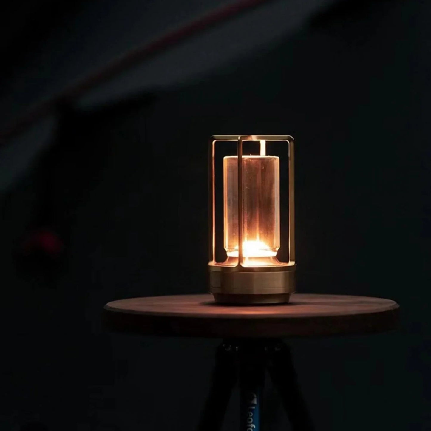 Wireless Lantern Table Lamp