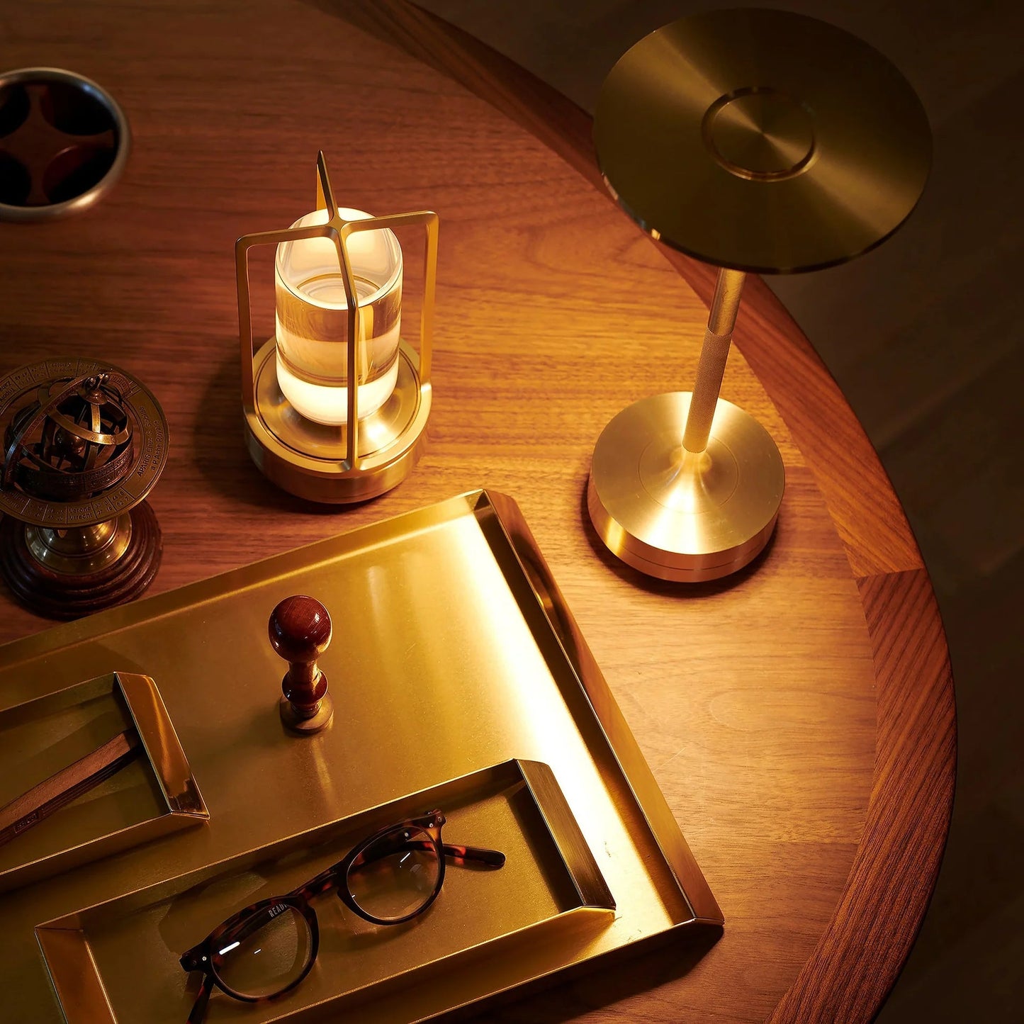 Wireless Lantern Table Lamp